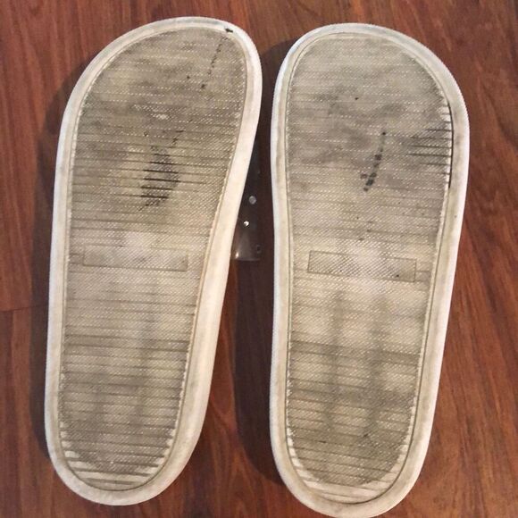 Juicy by Juicy Couture Clear slides with rhinestones size 9 1/2 - Picture 8 of 8